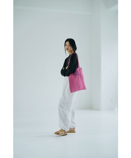 marjour（マージュール）の「WATER-REPELLENT PANTS（その他パンツ・レディース・ベージュ/オフホワイト・M）」の8枚目の写真