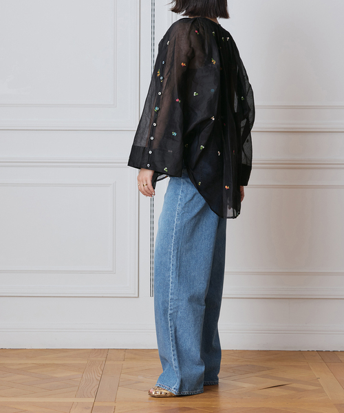 IENA LA BOUCLE(イエナラブークル)の「IENA LA BOUCLE フラワー刺繍ボレロブラウス(シャツ/ブラウス・レディース・ブラック・FREE)」の21枚目の写真