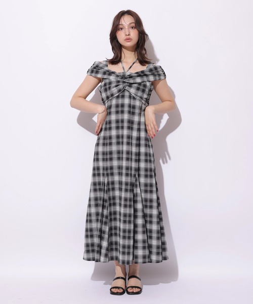 ツイストオフショルワンピース　Rirandture Rirandture（リランドチュール）の「ツイストオフショルワンピース