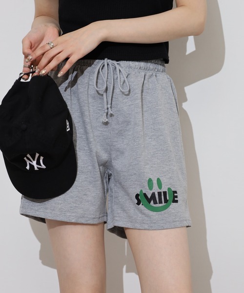 FUNALIVE(ファンアライブ)の「レディース ロゴ ミニ裏毛 ショートパンツ(チノパンツ・レディース・ブラック系その他2/グレー系その他/ネイビー系1/ライトグリーン系1/ネイビー系/ライトグリーン系/ブラック系その他/グレー系その他2・M/LL/L)」の3枚目の写真