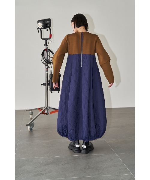 セール】QUILTING DOCKING VOLUME OP（ワンピース）｜OMMO（オーエム