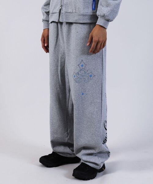 SEQUENZ（シークエンズ）】CROSS RHINE STONE SWEAT PANTS / ライン