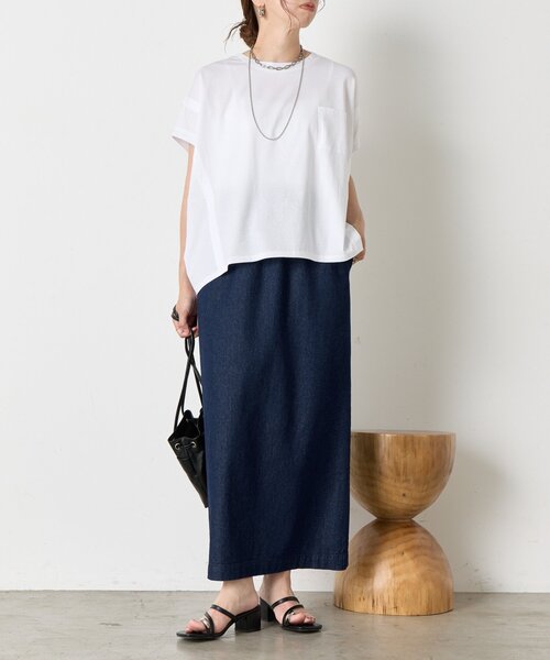 Jena espace merveilleux(ジェナ エスパスメルヴェイユ)の「バックファスナーポケットT(Tシャツ/カットソー・レディース・ブルー/オフホワイト/ブラック・FREE)」の4枚目の写真