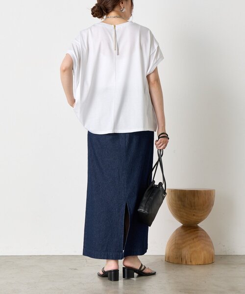 Jena espace merveilleux(ジェナ エスパスメルヴェイユ)の「バックファスナーポケットT(Tシャツ/カットソー・レディース・ブルー/オフホワイト/ブラック・FREE)」の6枚目の写真