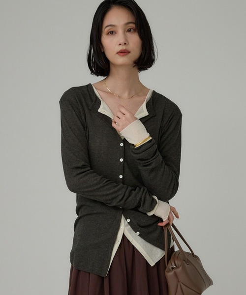 BABYLONE（バビロン）の「2WAYストレッチウールテレコ（カーディガン/ボレロ・レディース・チャコール/アイボリー・フリー）」の4枚目の写真