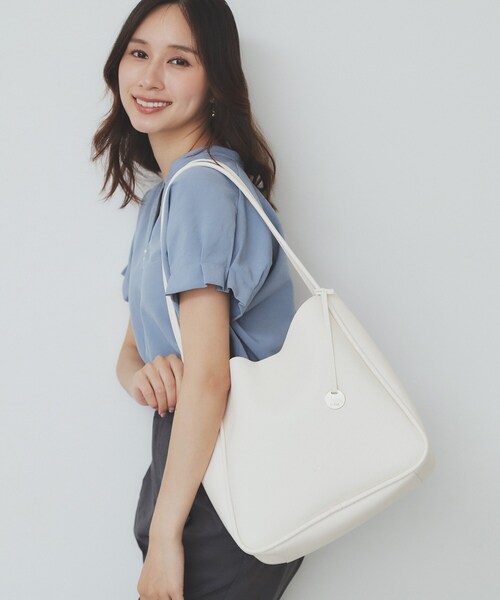 セール】【A4サイズ収納可能】コインチャーム付きトートバッグ（トート