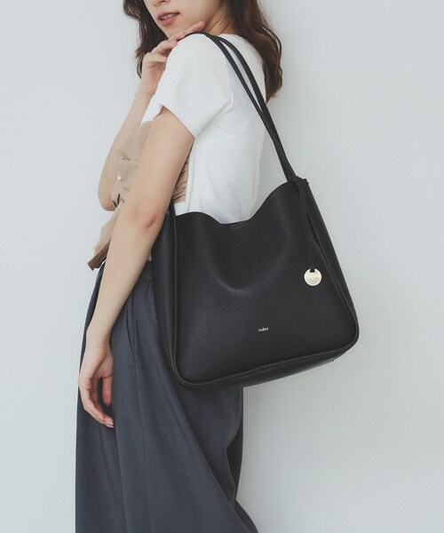 index（インデックス）の「【A4サイズ収納可能】コインチャーム付きトートバッグ（トートバッグ・レディース・ベージュ/ホワイト/ブラック・00）」の6枚目の写真