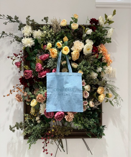 F i.n.t（フィント）の「【A4サイズ/500mlペットボトル収納可】ロゴプリントカラートートバッグ【製品染め】（トートバッグ・レディース・オフホワイト/ライトブルー/ライトピンク/レッド/ラベンダー・FREE）」の12枚目の写真