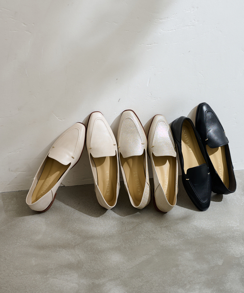 LE TALON（ルタロン）の「《追加》スクエアステッチソフトローファー（ローファー・レディース・アイボリー/ブラウン・21.5/22cm/22.5cm/23cm/23.5cm/24cm/24.5cm/25cm/25.5cm/26cm）」の3枚目の写真