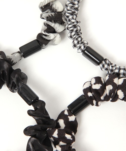 niko and...（ニコアンド）の「4セットヘアゴム3（ヘアゴム・レディース・ブラウン/ブラック・0）」の3枚目の写真