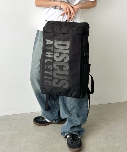 DISCUS(ディスカス)の「DISCUS/ディスカス 撥水 BOX デイパック/バックパック リュック/ロゴプリント/容量 約25リットル(バックパック/リュック・レディース・ブラック×ブラック/ブラック×ホワイト・FREE)」の10枚目の写真