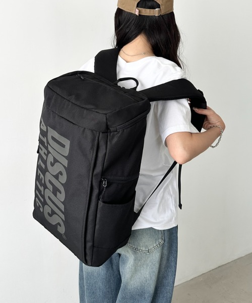 DISCUS(ディスカス)の「DISCUS/ディスカス 撥水 BOX デイパック/バックパック リュック/ロゴプリント/容量 約25リットル(バックパック/リュック・レディース・ブラック×ブラック/ブラック×ホワイト・FREE)」の11枚目の写真