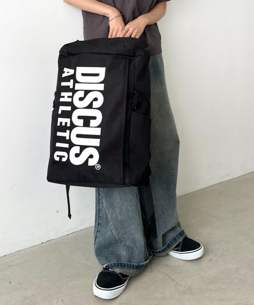 DISCUS(ディスカス)の「DISCUS/ディスカス 撥水 BOX デイパック/バックパック リュック/ロゴプリント/容量 約25リットル(バックパック/リュック・レディース・ブラック×ブラック/ブラック×ホワイト・FREE)」の7枚目の写真