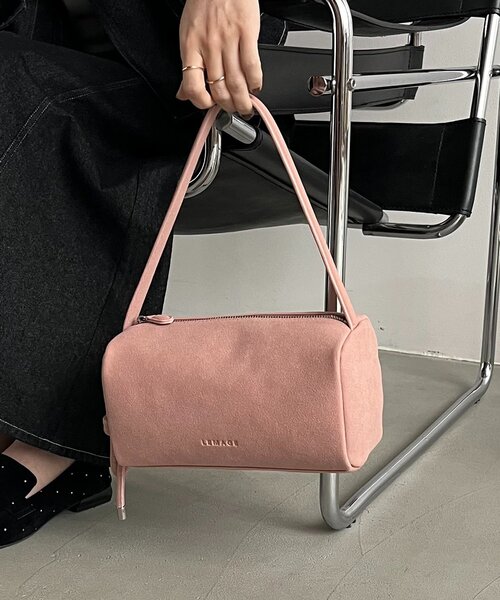 CAPRICIEUX LE'MAGE（カプリシューレマージュ）の「【軽量/大容量】キューブバッグ（ショルダーバッグ・レディース・ライトベージュ/ブラウン/ピンク・FREE）」の2枚目の写真