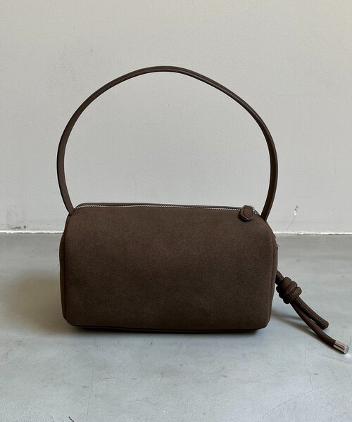 軽量/大容量】キューブバッグ（ショルダーバッグ）｜CAPRICIEUX