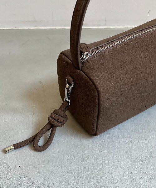 セール】【軽量/大容量】キューブバッグ（ショルダーバッグ