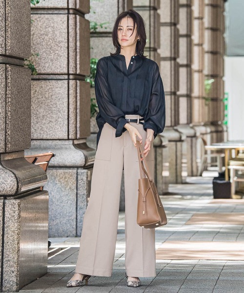 LAUTREAMONT(ロートレアモン)の「タックレスワイドチノパンツ≪洗濯機で洗える≫(チノパンツ・レディース・ブラック/キャメル・7号/9号/11号)」の12枚目の写真