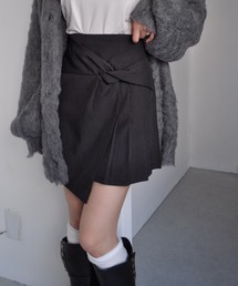 ツイストデザインポイントプリーツスカート