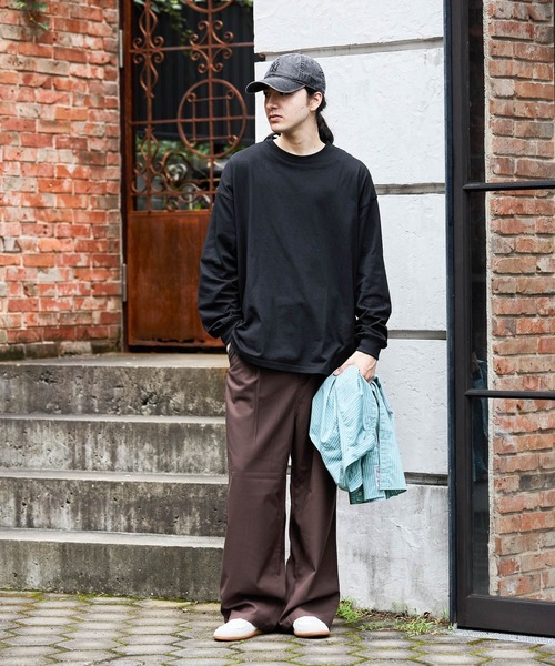 niko and...(ニコアンド)の「ワイドストレートスラックス(スラックス・メンズ・ブラウン/チャコール/ブラック/グレー・MEDIUM/LARGE)」の7枚目の写真