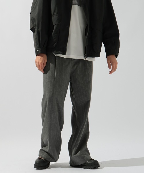 niko and...(ニコアンド)の「ワイドストレートスラックス(スラックス・メンズ・ブラウン/チャコール/ブラック/グレー・MEDIUM/LARGE)」の16枚目の写真