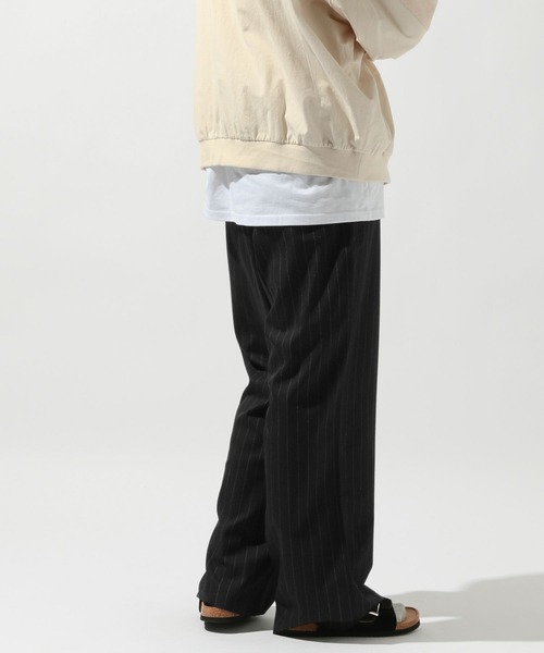 niko and...(ニコアンド)の「ワイドストレートスラックス(スラックス・メンズ・ブラウン/チャコール/ブラック/グレー・MEDIUM/LARGE)」の20枚目の写真