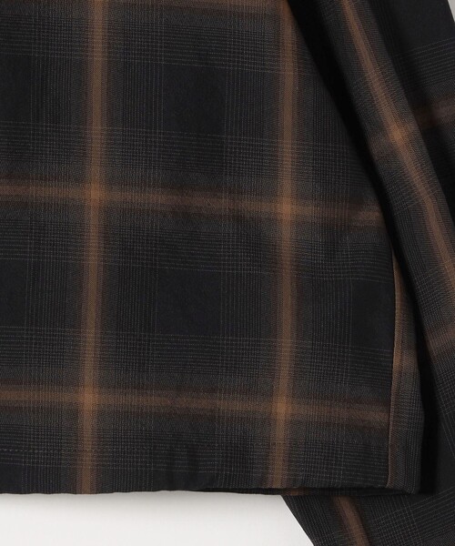 nicholson&nicholson（ニコルソンアンドニコルソン）の「nicholson&nicholson:〈手洗い可能〉ショート ギャザー チェック シャツ ブラウス（シャツ/ブラウス・レディース・ブラウン/グレー・ONE SIZE）」の6枚目の写真