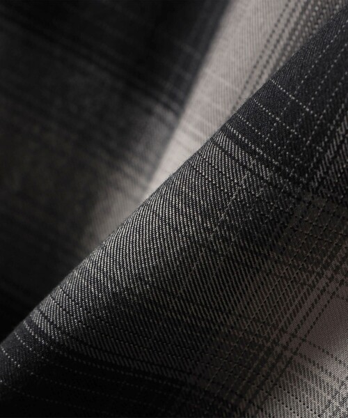 nicholson&nicholson（ニコルソンアンドニコルソン）の「nicholson&nicholson:〈手洗い可能〉ショート ギャザー チェック シャツ ブラウス（シャツ/ブラウス・レディース・ブラウン/グレー・ONE SIZE）」の8枚目の写真