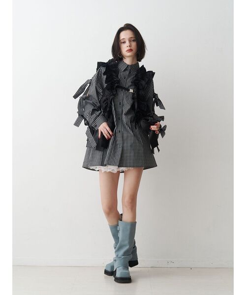 jouetie(ジュエティ)の「【WEB限定】リボンスリーブBIGシャツ(シャツ/ブラウス・レディース・ブラック/ブルー・MEDIUM)」の18枚目の写真