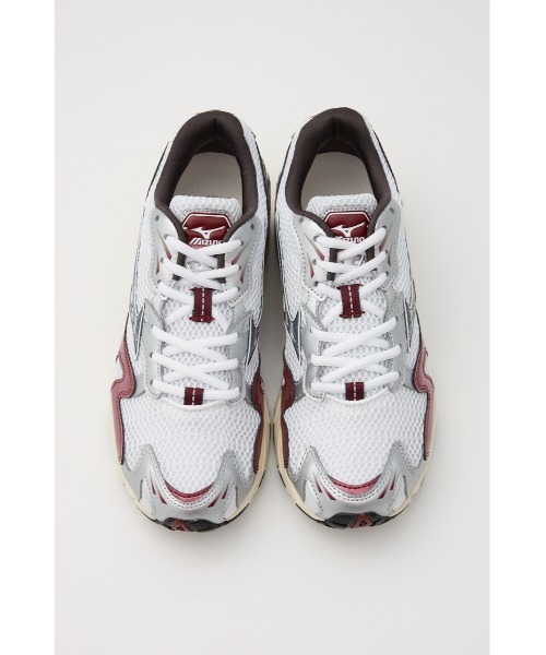 MIZUNO（ミズノ　）の「WAVE RIDER 10（スニーカー・レディース・シルバー/レッド・23cm/23.5cm/24cm/24.5cm/25cm）」の10枚目の写真