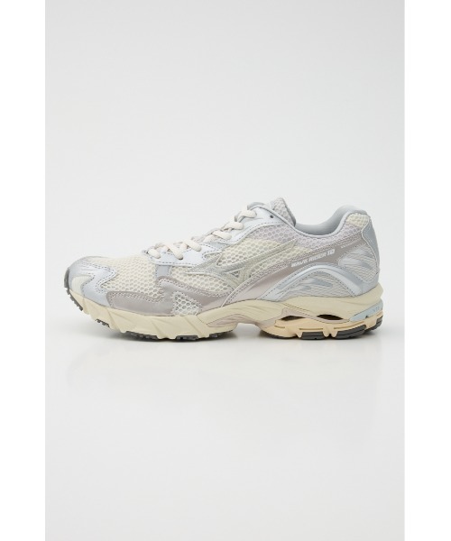 MIZUNO（ミズノ　）の「WAVE RIDER 10（スニーカー・レディース・シルバー/レッド・23cm/23.5cm/24cm/24.5cm/25cm）」の21枚目の写真