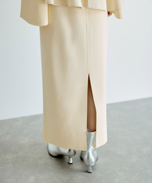 ADAM ET ROPE'（アダムエロペ）の「【サステナブル】ペプラムコンビニットワンピース/オケージョン対応（ワンピース・レディース・オフホワイト/ダークブラウン/ブラック・FREE）」の15枚目の写真