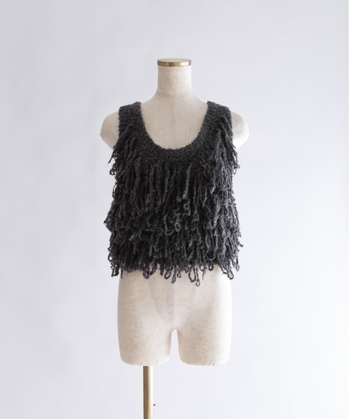EN NEUME(エンノイム)の「Fringe Knit Bustier(ベスト・レディース・ブラウン/アイボリー/チャコール・FREE)」の1枚目の写真