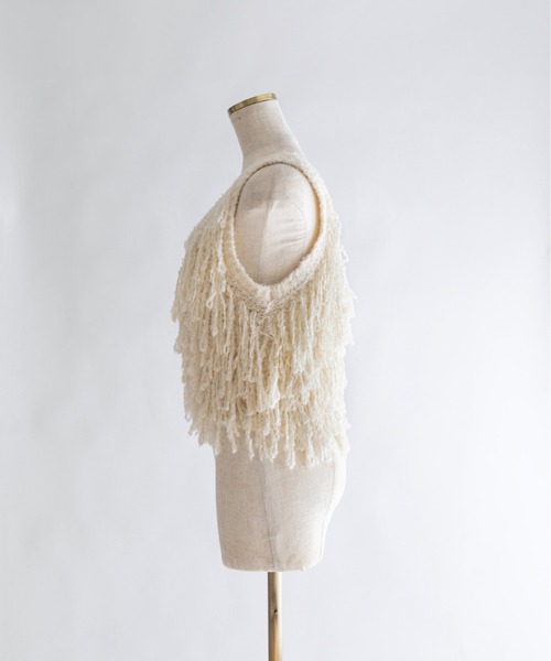 EN NEUME(エンノイム)の「Fringe Knit Bustier(ベスト・レディース・ブラウン/アイボリー/チャコール・FREE)」の18枚目の写真