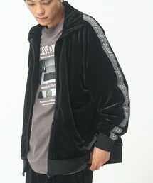 ROUGH TRADE（ラフトレード）の「ベロア トラックジャケット(M1)（ジャージ）」