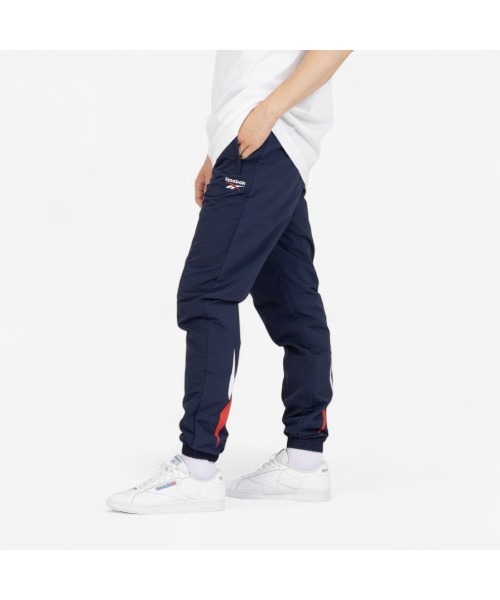 Reebok(リーボック)の「クラシックス ベクター トラックパンツ / CL F FR TRACKPANT(その他パンツ・メンズ・ネイビー/ブラック/バーガンディー/ブラック系その他・X-LARGE/LARGE/SMALL/MEDIUM)」の17枚目の写真