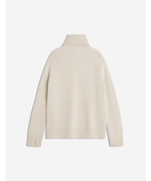 Maison Kitsune（メゾンキツネ）の「MERINO WOOL COMFORT TURTLENECK JUMPER（ニット/セーター・レディース・ライトベージュ・S/M/L）」の6枚目の写真