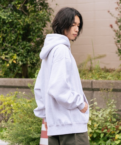 BEN DAVIS(ベンデイビス)の「【BEN DAVIS/ベンデイビス】【すっきりとした一枚どりフードパターン】ワンポイント刺繍 裏起毛フーディー ヘビーウェイトスウェット プルオーバーパーカー ユニセックス(パーカー・メンズ・ブラック/ダークグリーン/グレー・MEDIUM/LARGE/X-LARGE)」の12枚目の写真