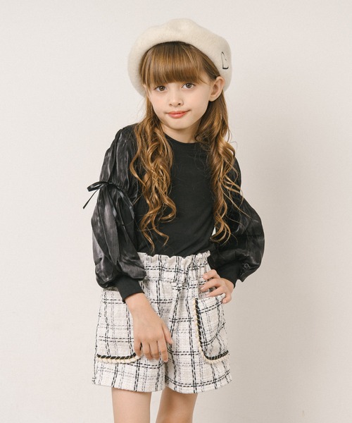 URBAN CHERRY（アーバンチェリー）の「シアーパフスリーブリボンリブトップス（Tシャツ/カットソー・キッズ・アイボリー/ブラック・110cm/120cm/130cm/140cm）」の11枚目の写真