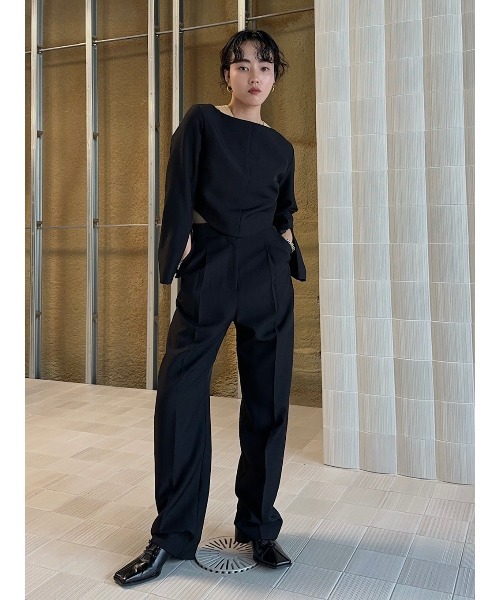 ELCHELE(エルチェレ)の「HALF MOON STRAIGHT PANTS(スラックス・レディース・サンドベージュ/ブラック・36/38)」の8枚目の写真