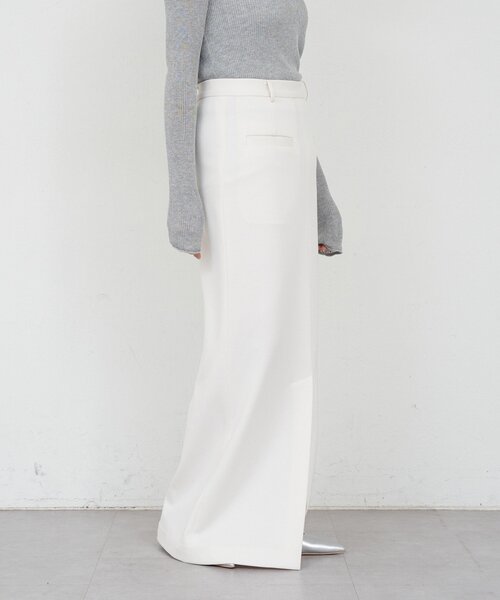 SHENERY（シーナリー）の「ポンチIラインスカート（スカート・レディース・アイボリー/ブラック・38/36）」の9枚目の写真