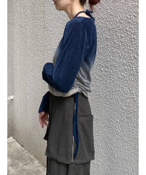 MURUA（ムルーア）の「ホルターネックベロアトップス（Tシャツ/カットソー・レディース・ブラック/ブルー/ベージュ・FREE）」の12枚目の写真