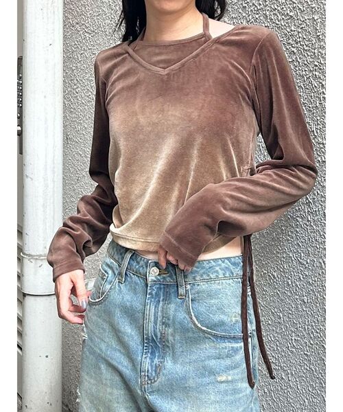 MURUA（ムルーア）の「ホルターネックベロアトップス（Tシャツ/カットソー・レディース・ブラック/ブルー/ベージュ・FREE）」の14枚目の写真