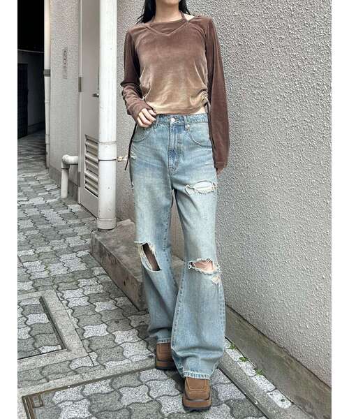 MURUA（ムルーア）の「ホルターネックベロアトップス（Tシャツ/カットソー・レディース・ブラック/ブルー/ベージュ・FREE）」の16枚目の写真