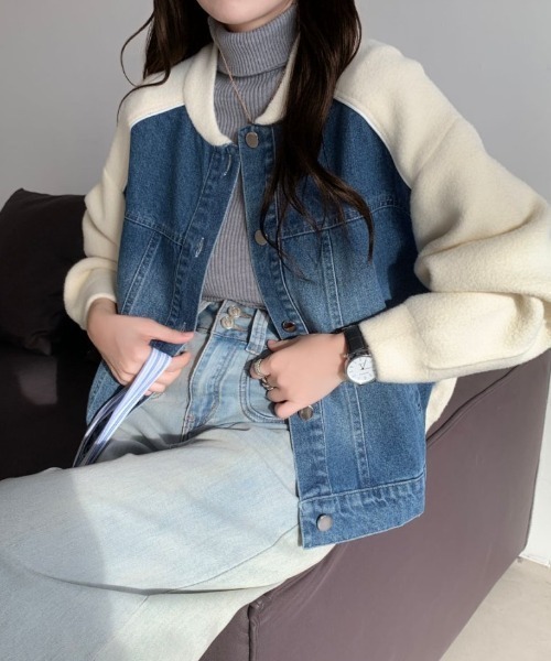 ABITOKYO(アビトーキョー)の「配色ラインデニムドッキングブルゾン(テーラードジャケット・レディース・ブラック/アイボリー/ベージュ・FREE)」の1枚目の写真