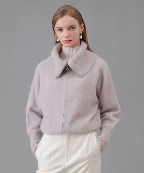 ANAYI(アナイ)の「フラッフィジップアップカーディガン(カーディガン/ボレロ・レディース・グレイッシュベージュ/オフホワイト・38)」の2枚目の写真