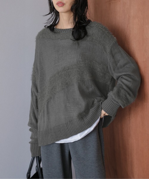 AMELY(エミリー)の「シャギーミックスシアーニットトップス(ニット/セーター・レディース・ブラック/チャコール/ベージュ/ブラウン・フリー)」の10枚目の写真