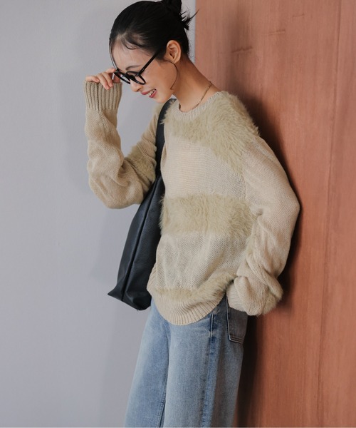AMELY(エミリー)の「シャギーミックスシアーニットトップス(ニット/セーター・レディース・ブラック/チャコール/ベージュ/ブラウン・フリー)」の20枚目の写真