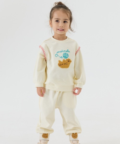 moimoln(モイモルン)の「キャットジョガーパンツ(その他パンツ・キッズ・クリーム・90cm/100cm/110cm/120cm)」の2枚目の写真