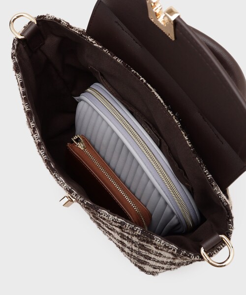 index（インデックス）の「【2WAY】ラメツイードチェックコンビミドルハンドバッグ（ハンドバッグ・レディース・ブラック系3/ダークブラウン系3・00）」の14枚目の写真
