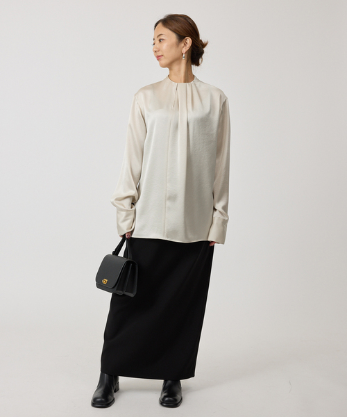 VERMEIL par iena（ヴェルメイユパーイエナ）の「タックドレープブラウス（シャツ/ブラウス・レディース・ブラック/アイボリー・FREE）」の16枚目の写真